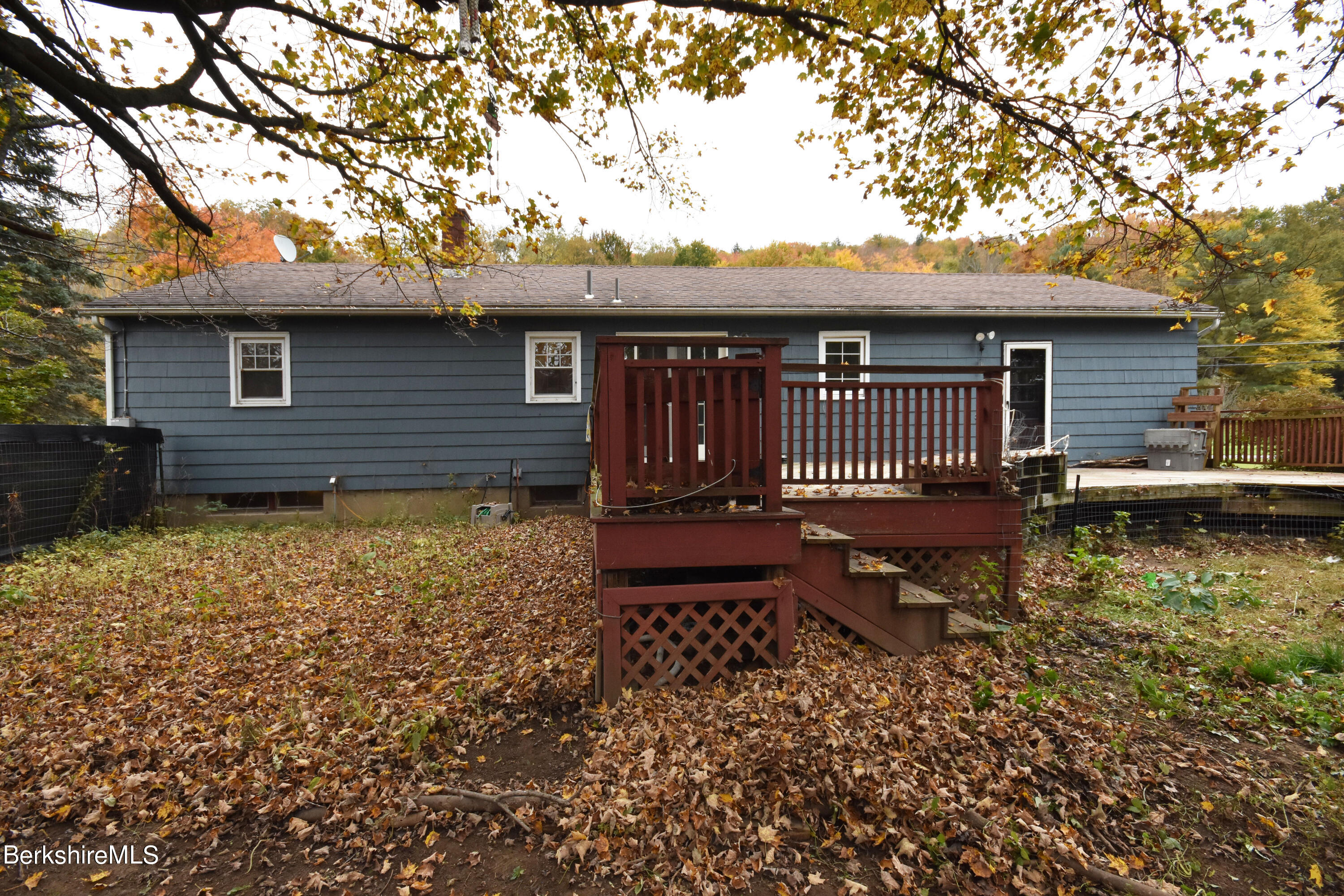494 East New Lenox Road Pittsfield, MA 01201 - Photo 35 of 40 Exterior