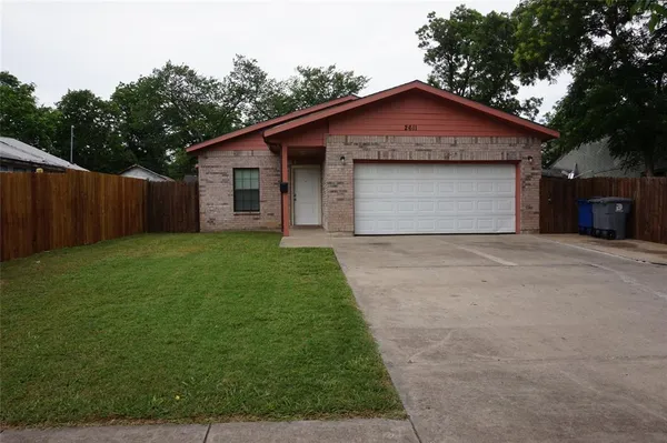 $2,000 | 2611 Fernwood Avenue, Dallas, TX 75216