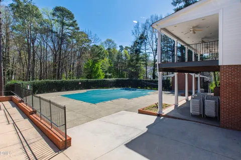 $425,000 | 4548 Mistiflower Drive, Raleigh, NC 27606