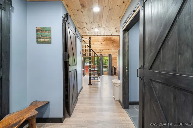 $319,000 | 33209 Green Hills Road, Gravois Mills, MO 65037