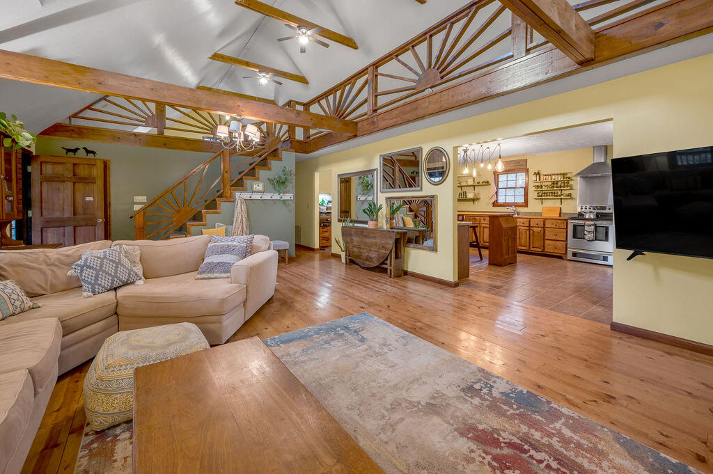 1398 Old Fox Road Irvine, KY 40336 - Photo 6 of 48 TDB_3208