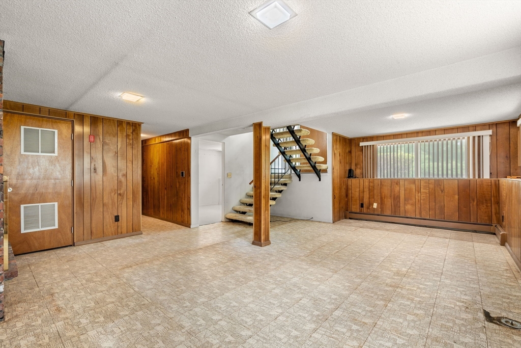 20 Hunt Road Sudbury, MA 01776 - Photo 27 of 41
