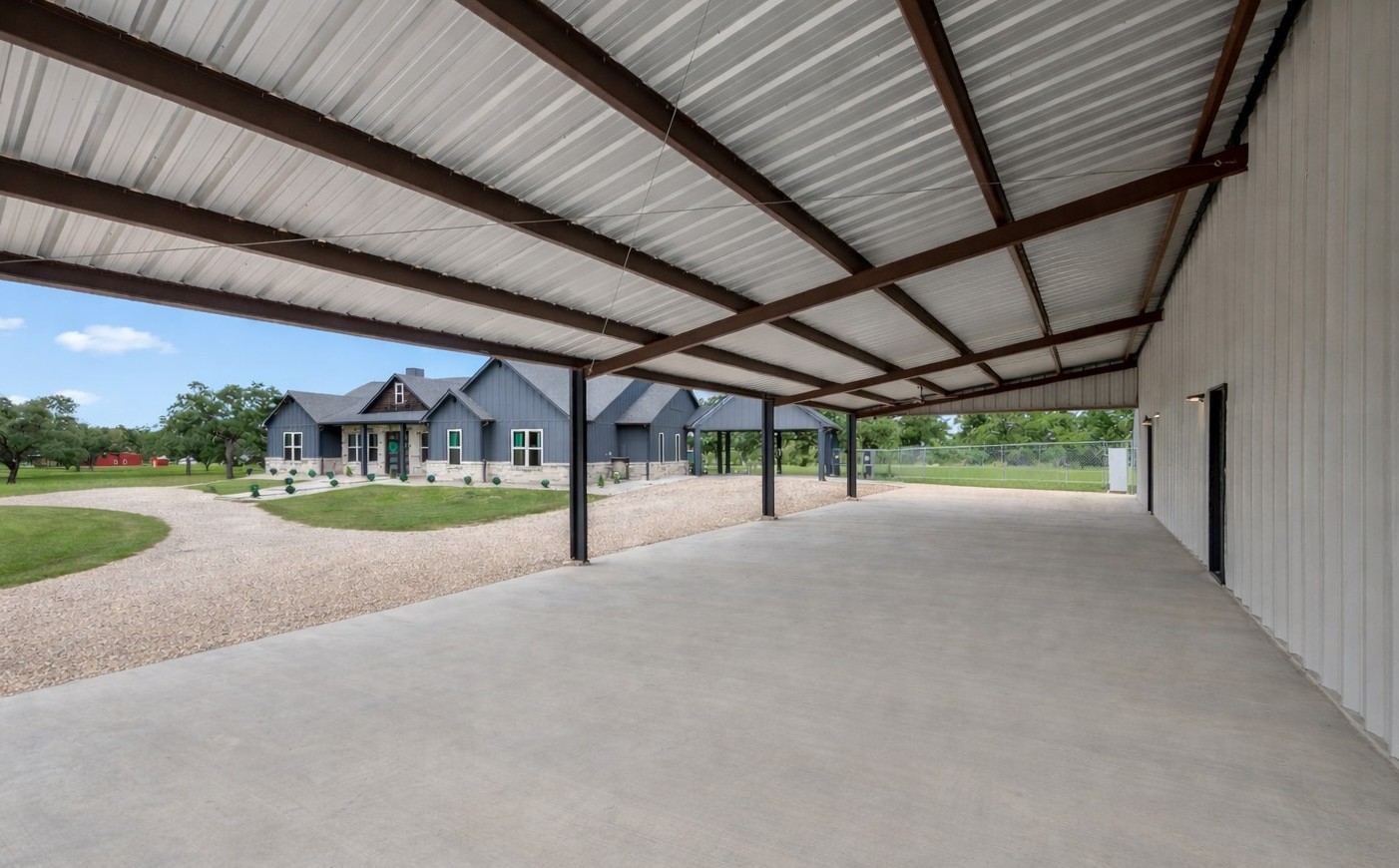 1507 Smith Rau Road Columbus, TX 78934 - Photo 35 of 40