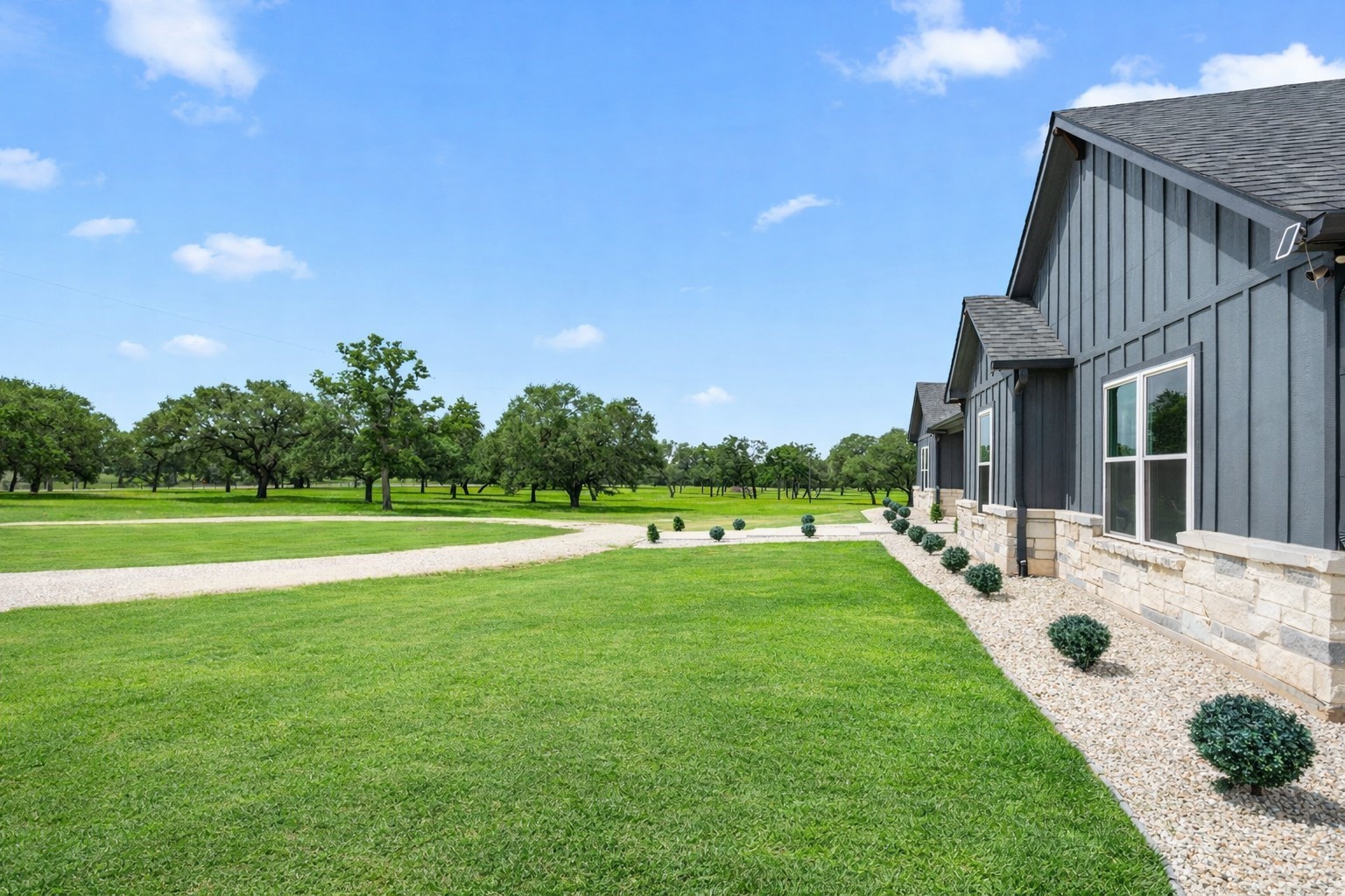 1507 Smith Rau Road Columbus, TX 78934 - Photo 4 of 40