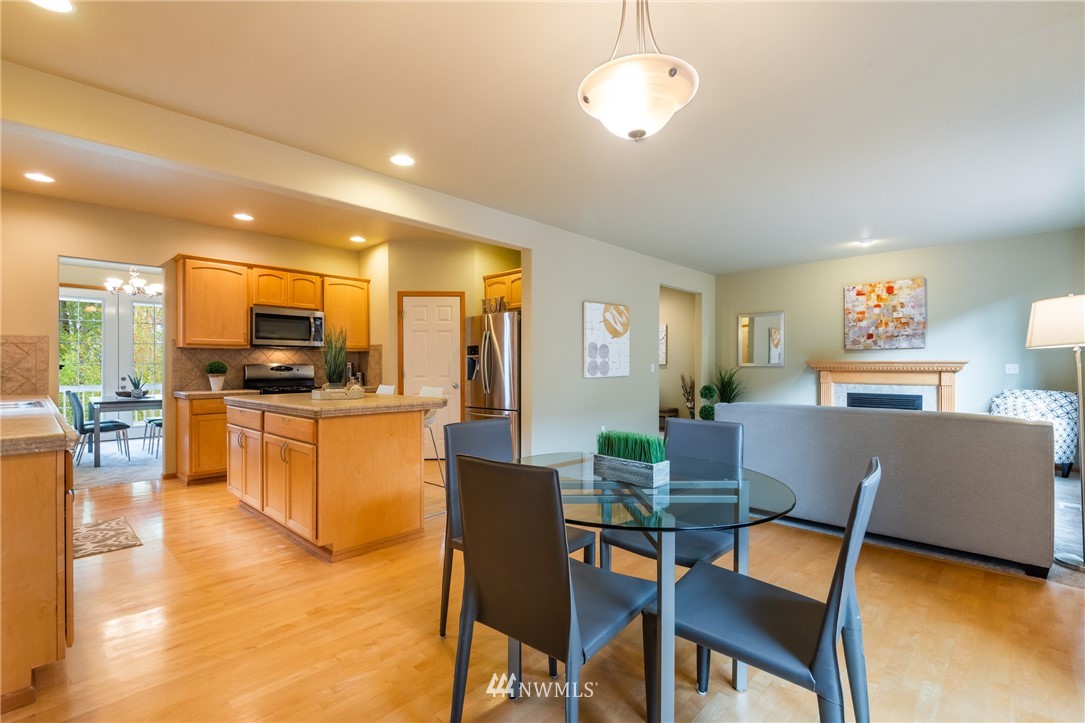 9467 South 196 Place Renton, WA 98055 - Photo 9 of 30 Gallery Image 9