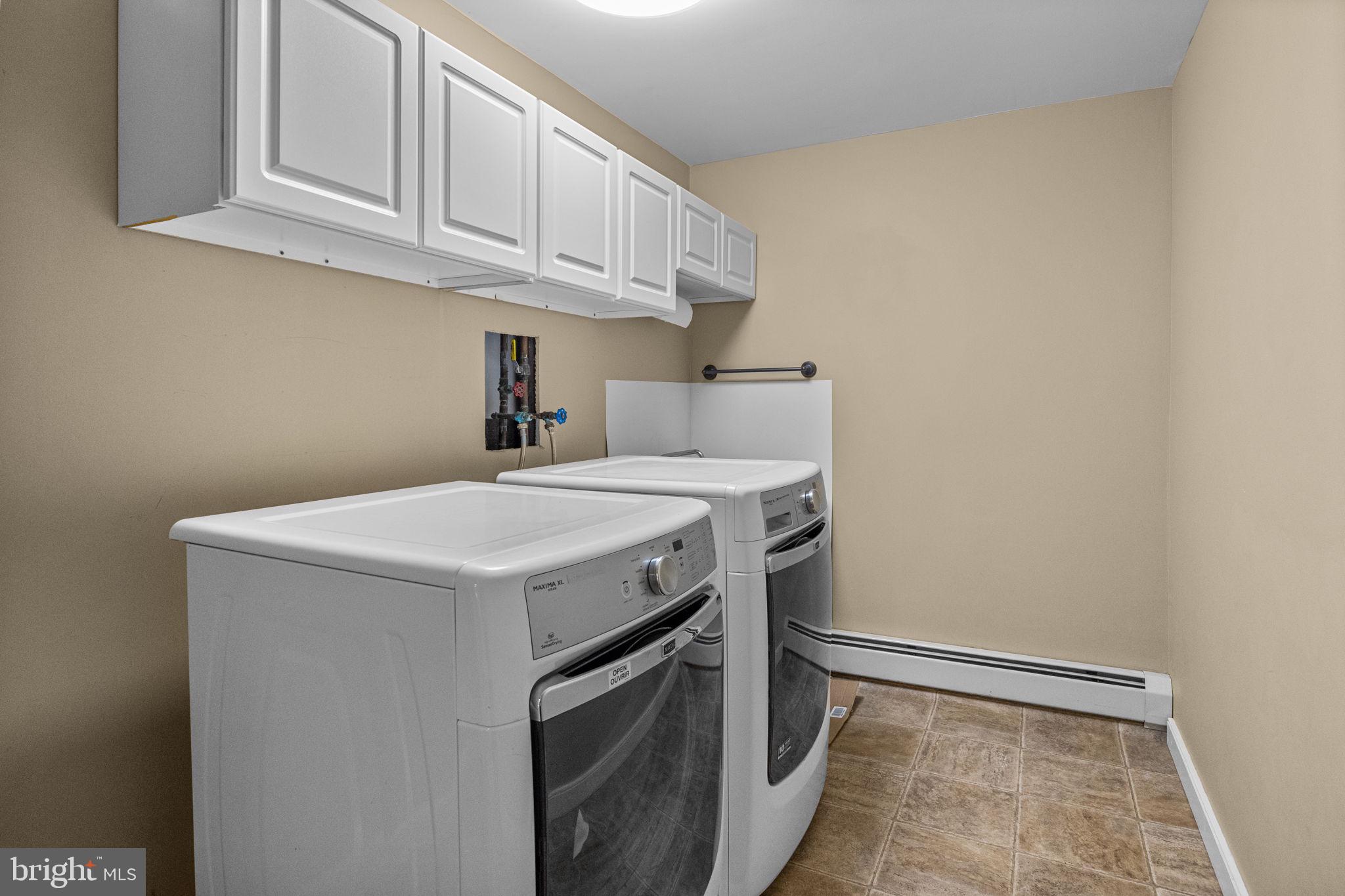 6975 Upper York Road New Hope, PA 18938 - Photo 39 of 61 Lower level laundry room