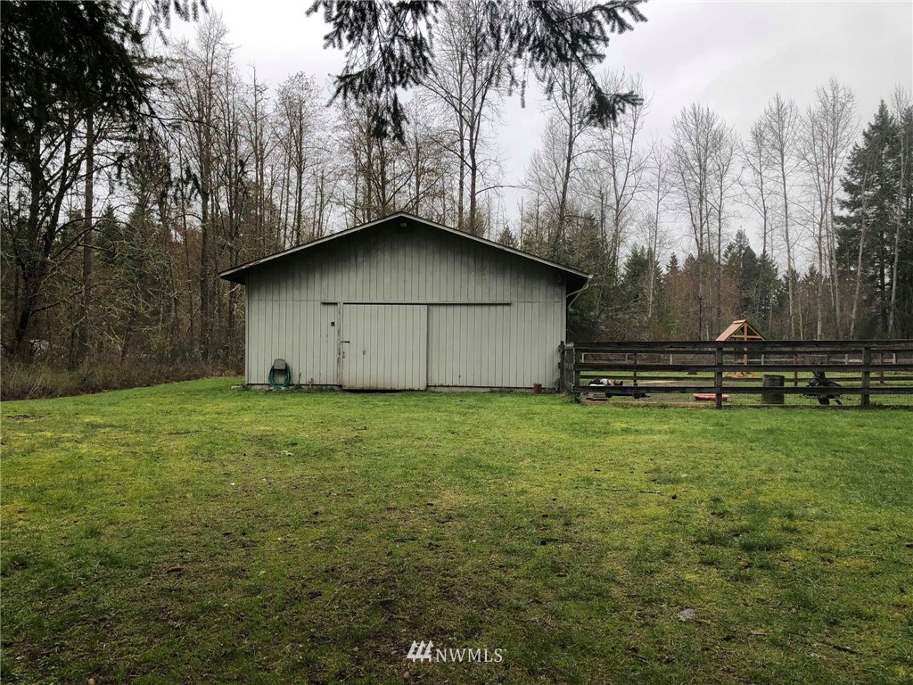 32614 Locke Road Roy, WA 98580 - Photo 6 of 23 Gallery Image 6