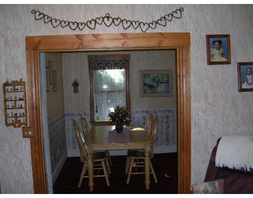 73 Fletcher Road Woburn, MA 01801 - Photo 3 of 9 Gallery Image 3