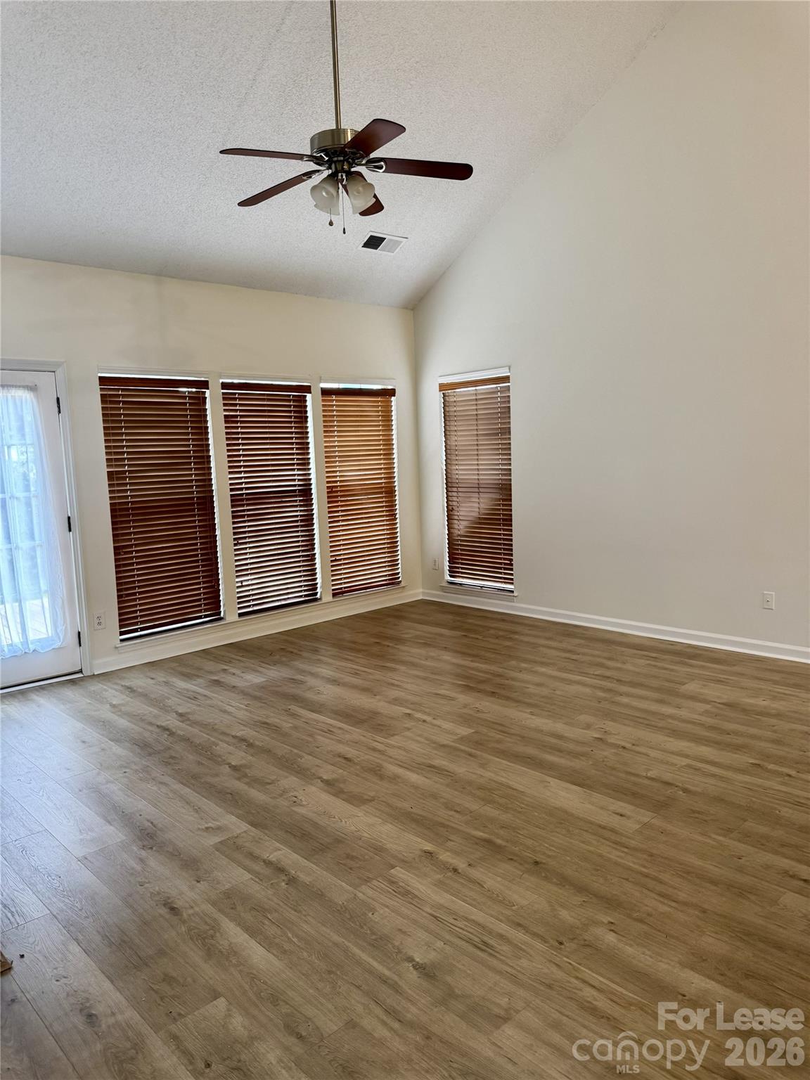 11408 Coreopsis Road Charlotte, NC 28213 - Photo 11 of 33