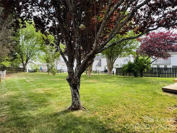 $2,300 | 11408 Coreopsis Road, Charlotte, NC 28213