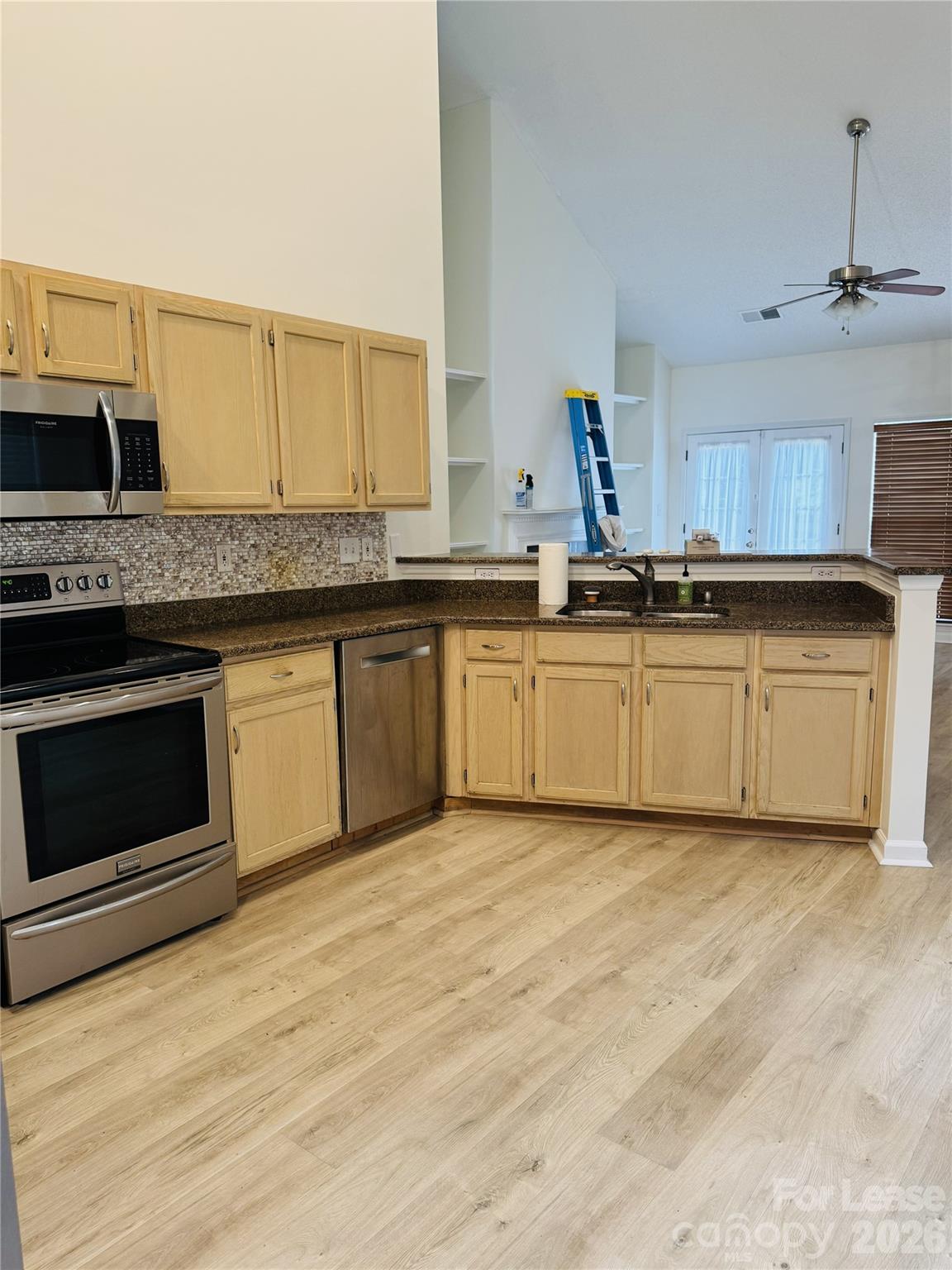 11408 Coreopsis Road Charlotte, NC 28213 - Photo 6 of 33