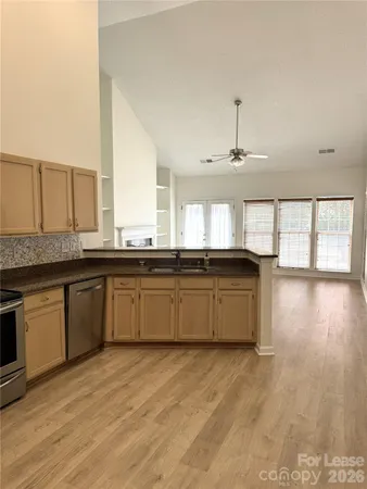 $2,300 | 11408 Coreopsis Road, Charlotte, NC 28213