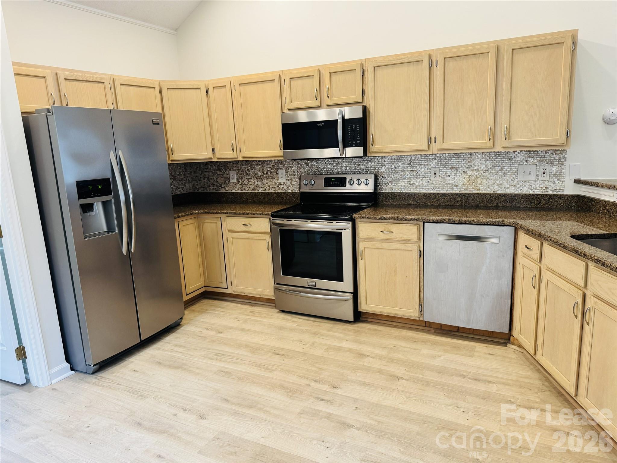 11408 Coreopsis Road Charlotte, NC 28213 - Photo 7 of 33