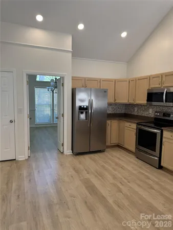 $2,300 | 11408 Coreopsis Road, Charlotte, NC 28213