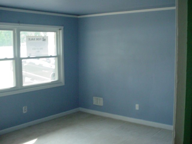 561 Farrs Bridge Road Greenville, SC 29611 - Photo 2 of 3 Gallery Image 2