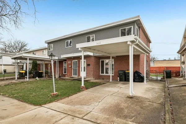 $360,000 | 9408 Noel Street, Des Plaines, IL 60016