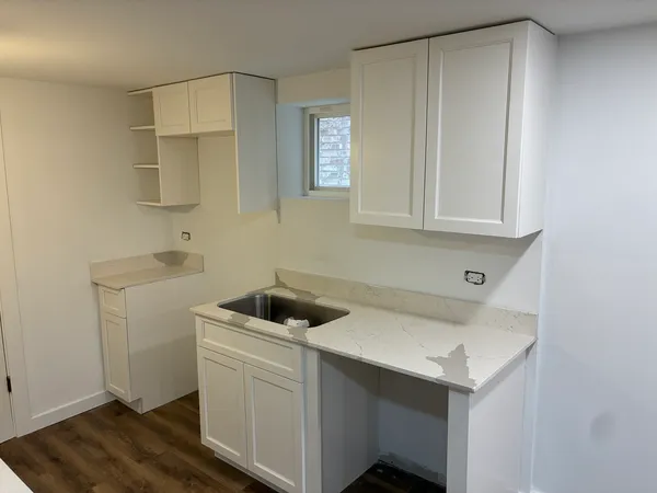 $1,800 | 5523 North Major Avenue, Unit G, Chicago, IL 60630