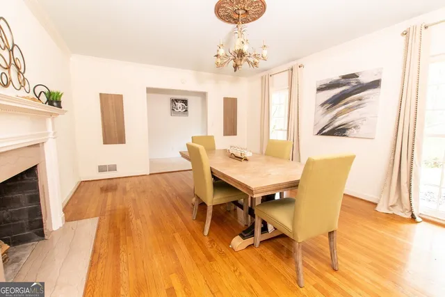 $6,000 | 3611 Cloudland Drive Northwest, Atlanta, GA 30327