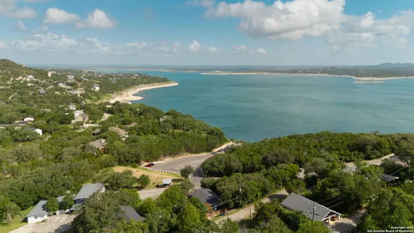 $420,000 | 574 Skyline Drive, Canyon Lake, TX 78133