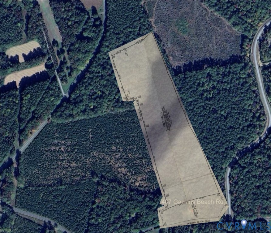 0 Gaskins Beach Reedville, VA 22539 - Photo 1 of 2 a view of a yard