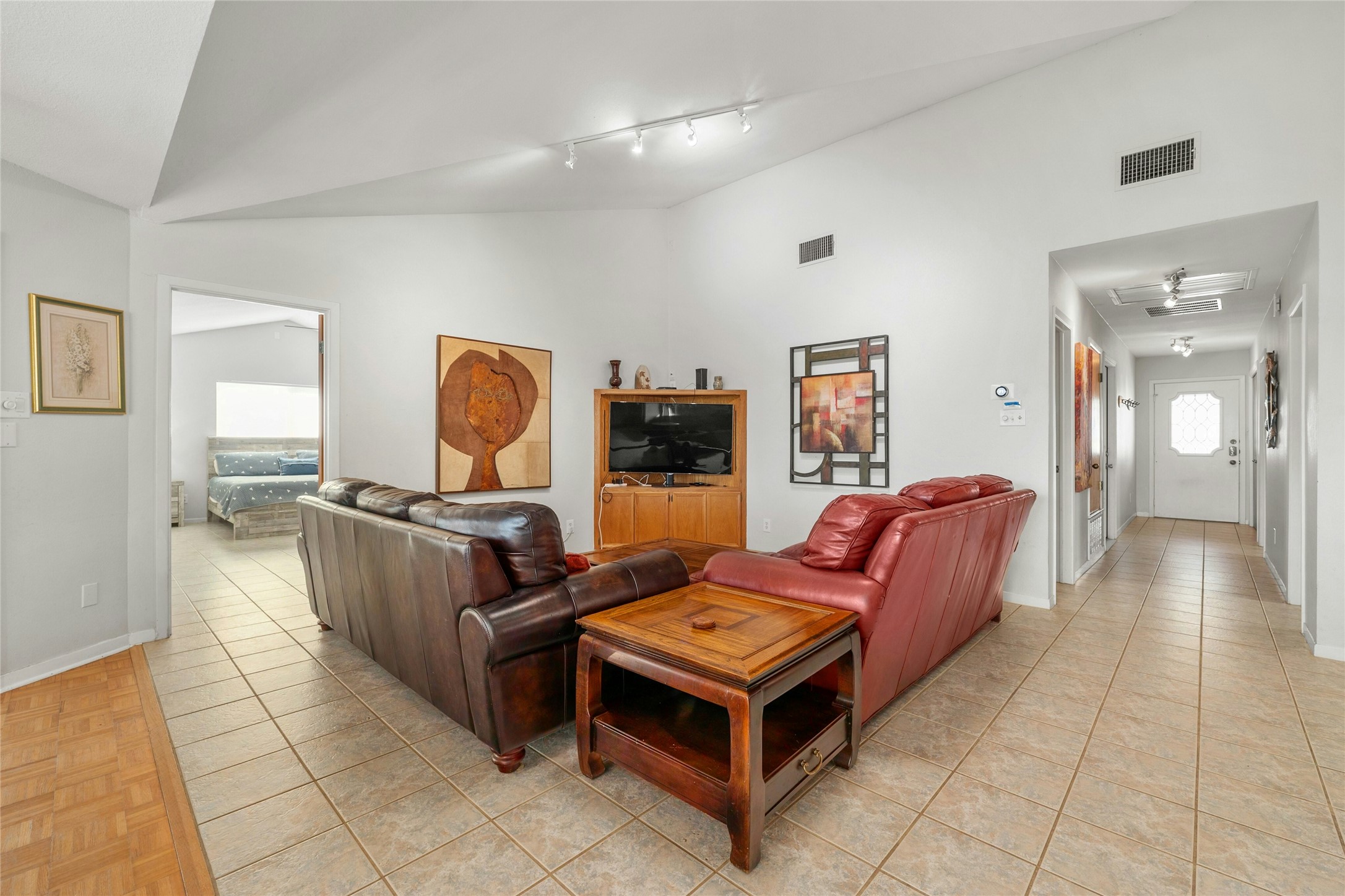 5511 Arroyo Road Austin, TX 78734 - Photo 9 of 36 natural light and high ceilings