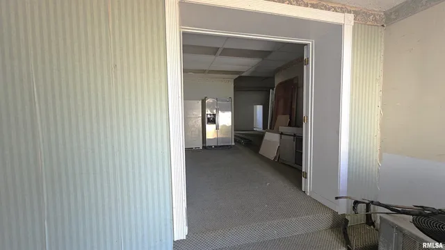 $395,000 | 200 West 12th Street, Johnston City, IL 62951