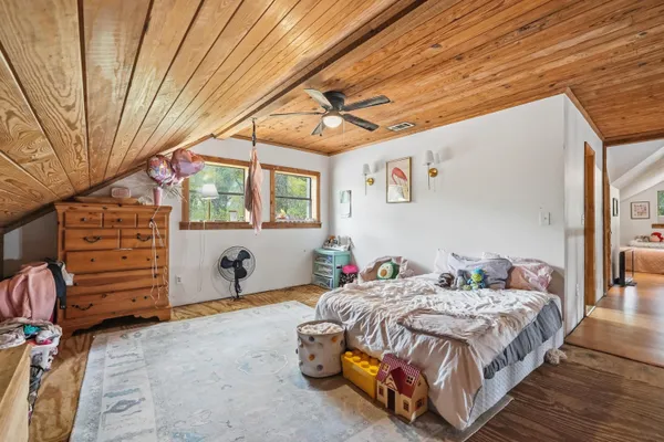 $299,000 | 7953 Crawford Road, Laurel Hill, FL 32567