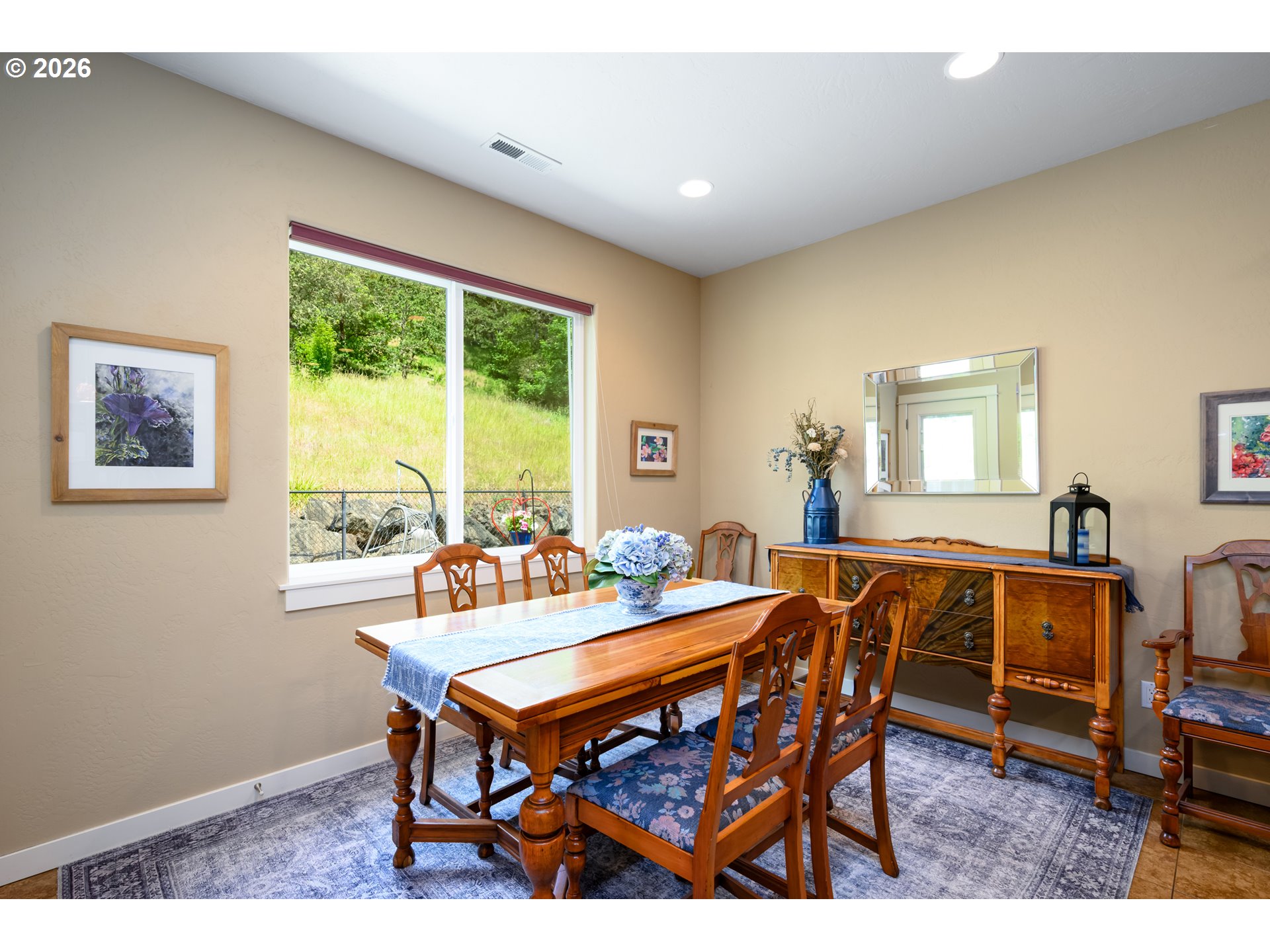 411 Oak Valley Loop Winchester, OR 97495 - Photo 14 of 45