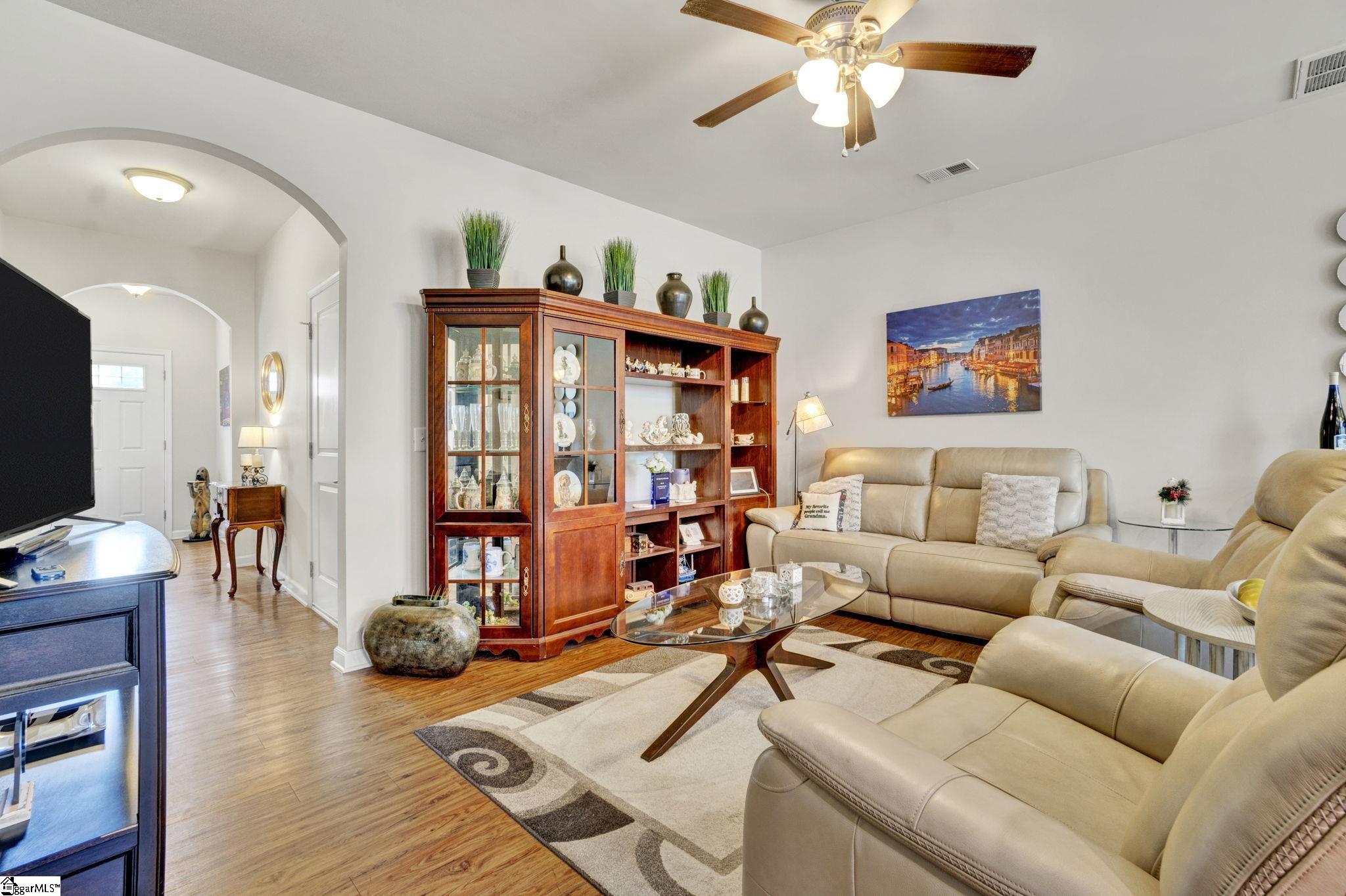 423 Christiane Way Greenville, SC 29607 - Photo 11 of 45