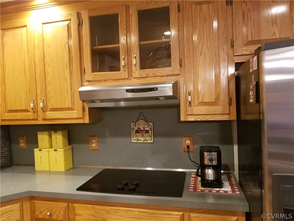 2057 Mill Road Henrico, VA 23231 - Photo 31 of 44 a view of kitchen and utility room