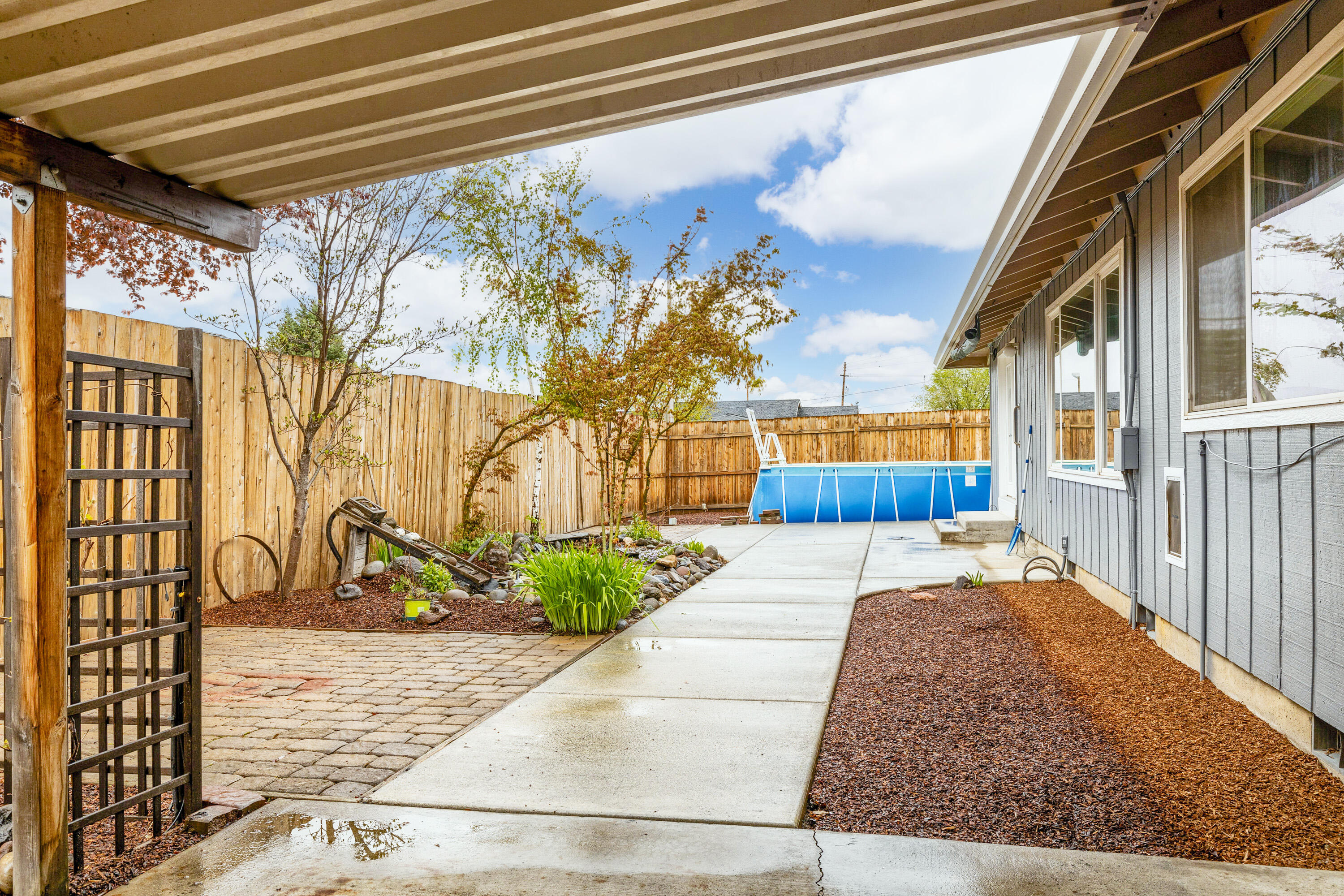 1589 Springbrook Road Medford, OR 97504 - Photo 8 of 46 SR(8)