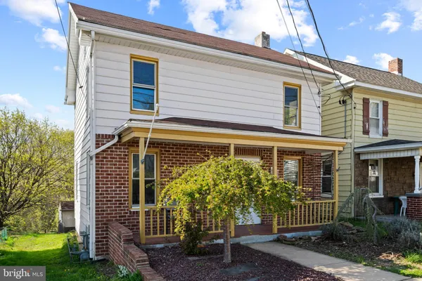 $230,000 | 80 Main Street, Yorkana, PA 17406