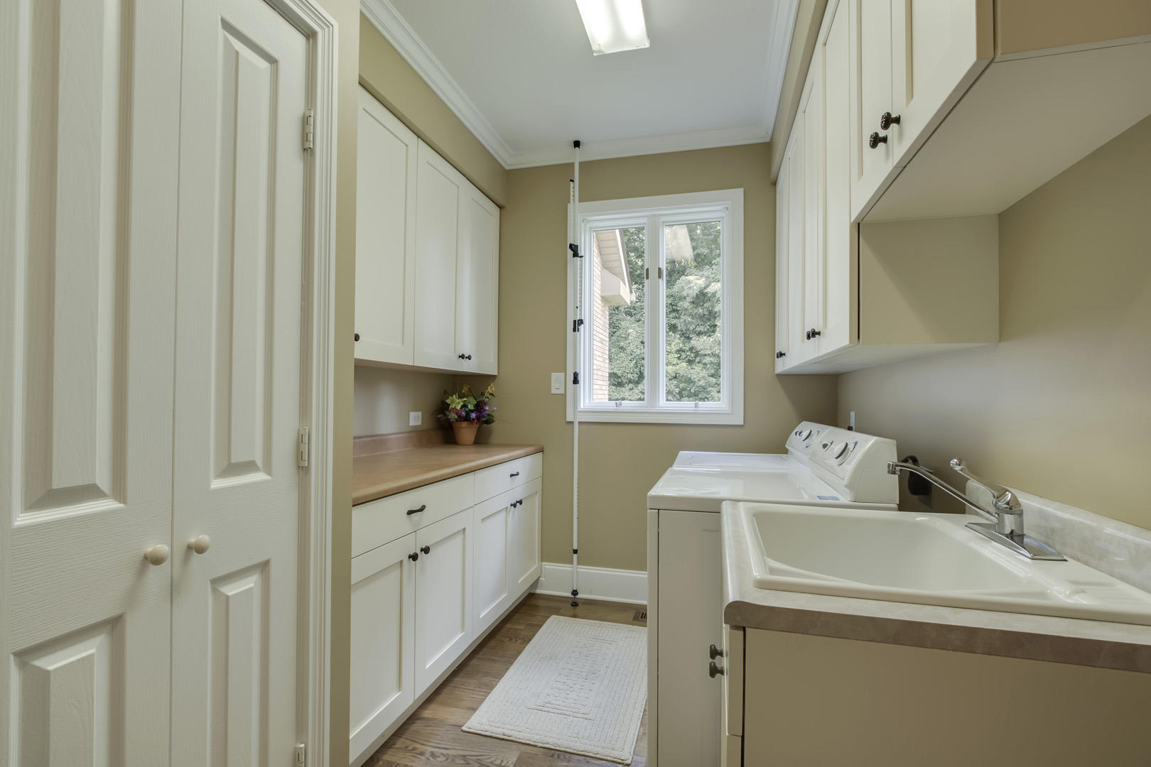 256 Cheestana Way Loudon, TN 37774 - Photo 17 of 40 17_256 Cheestana Way_Laundry