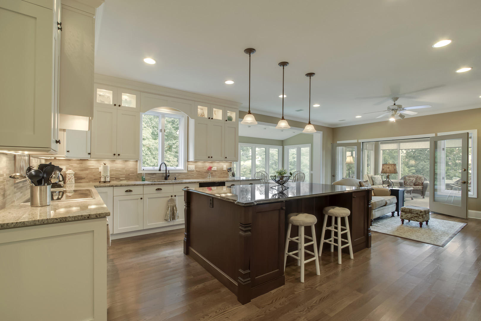 256 Cheestana Way Loudon, TN 37774 - Photo 8 of 40 08_256 Cheestana Way_Kitchen01