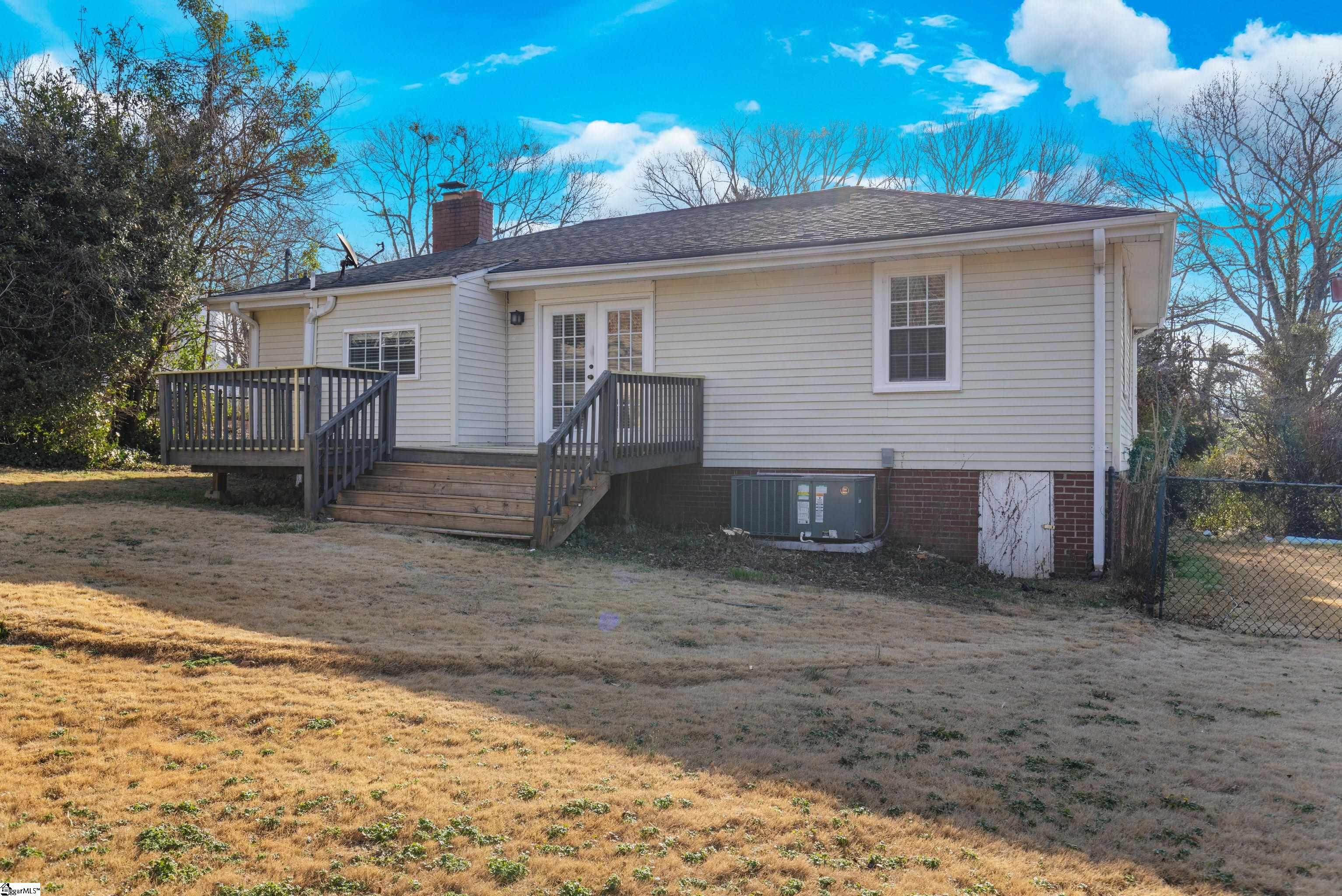 11 Ridgecrest Drive Greenville, SC 29609 - Photo 24 of 25 Gallery Image 24