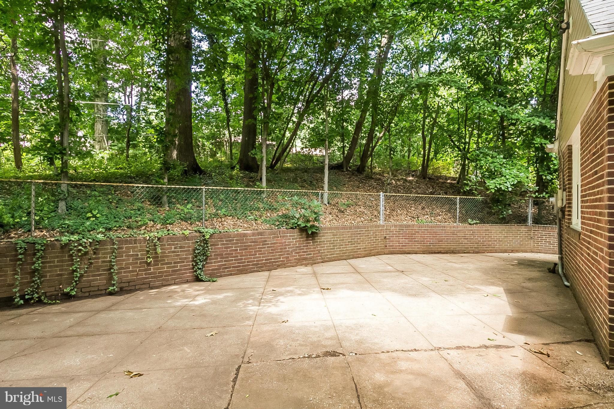 6808 Ridgewood Road Baltimore, MD 21239 - Photo 4 of 22 Exterior (General)
