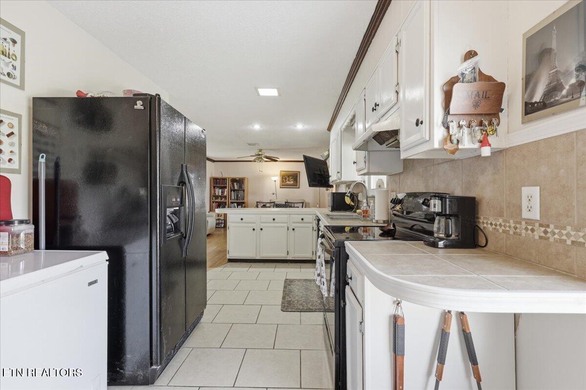 853 Walker Springs Road Knoxville, TN 37923 - Photo 17 of 47 Kitchen