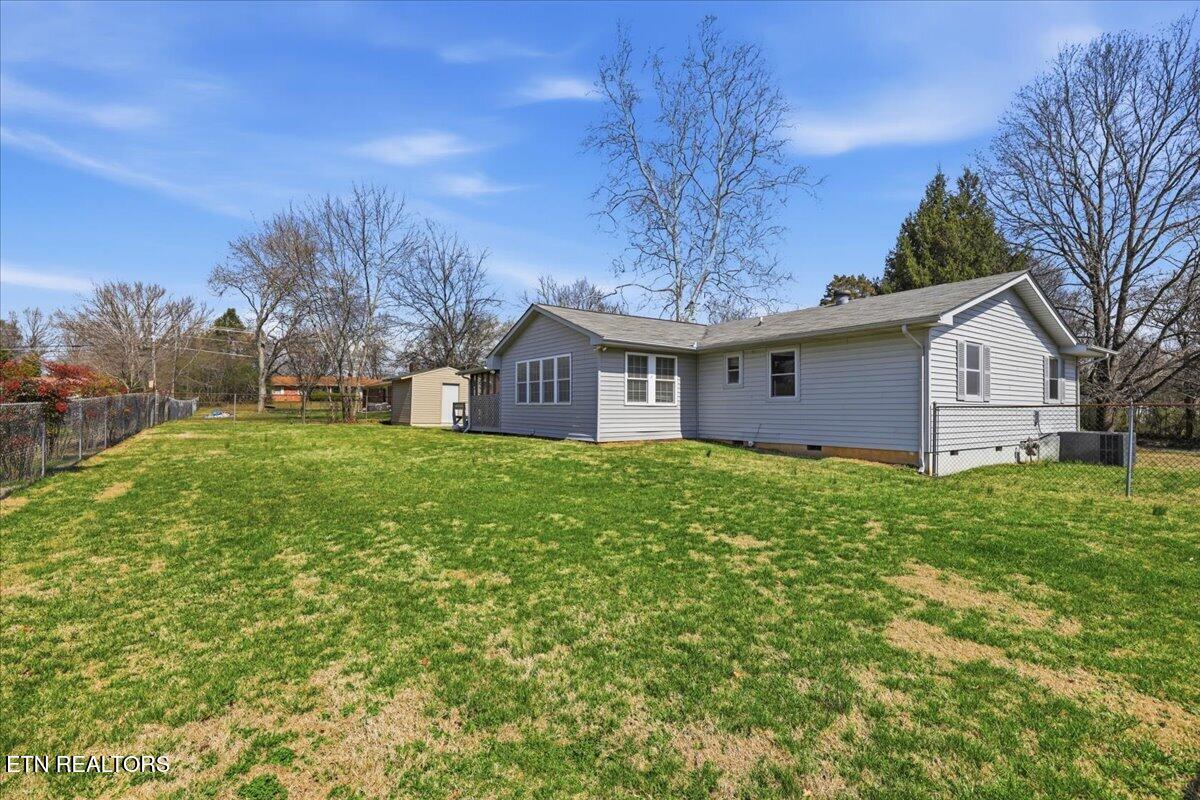 853 Walker Springs Road Knoxville, TN 37923 - Photo 32 of 47 Rear view