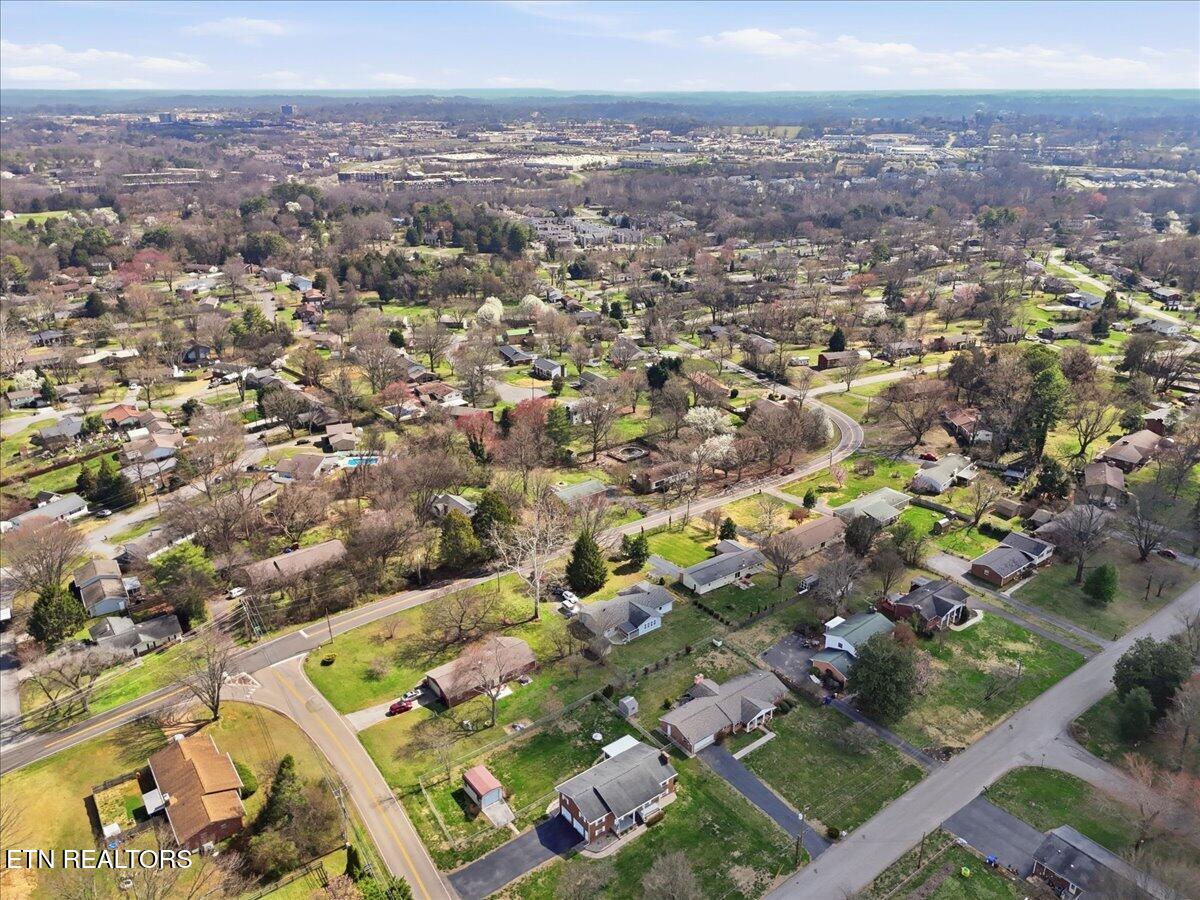 853 Walker Springs Road Knoxville, TN 37923 - Photo 39 of 47 Aerial