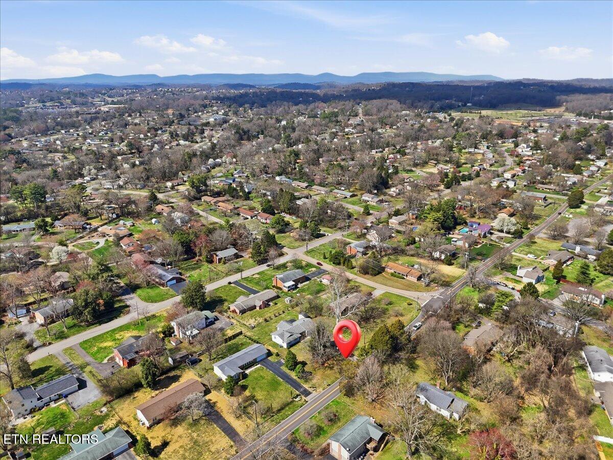 853 Walker Springs Road Knoxville, TN 37923 - Photo 42 of 47 Aerial