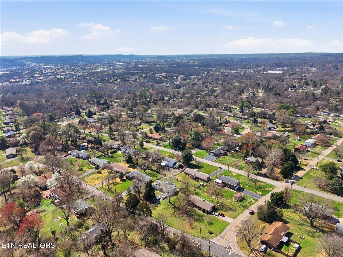 853 Walker Springs Road Knoxville, TN 37923 - Photo 43 of 47 Aerial