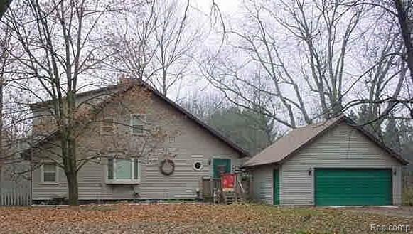 7439 Linden Road Fenton, MI 48430 - Photo 1 of 5