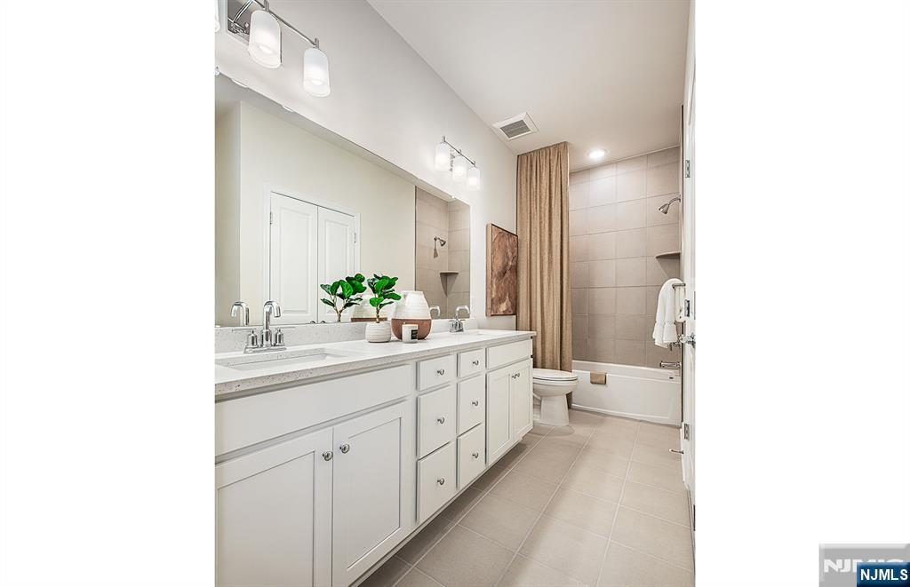 400 Sycamore Street, Unit 406 Kearny, NJ 07032 - Photo 9 of 22
