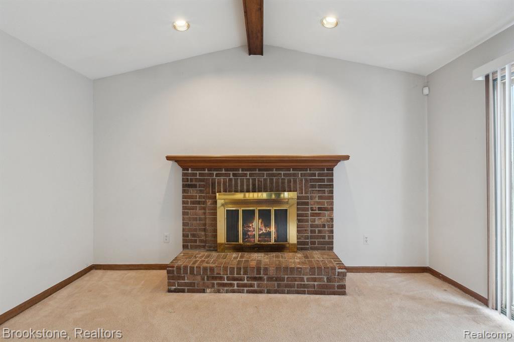 36875 Chesapeake Road Farmington Hills, MI 48335 - Photo 23 of 41