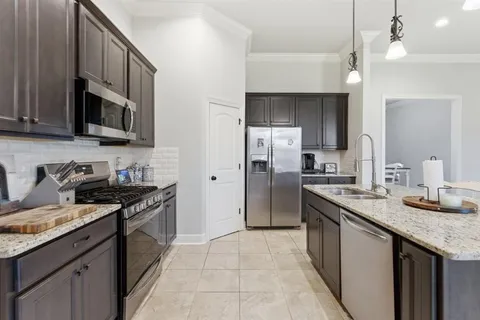 $300,000 | 750 Lionel Lane, Lake Charles, LA 70605