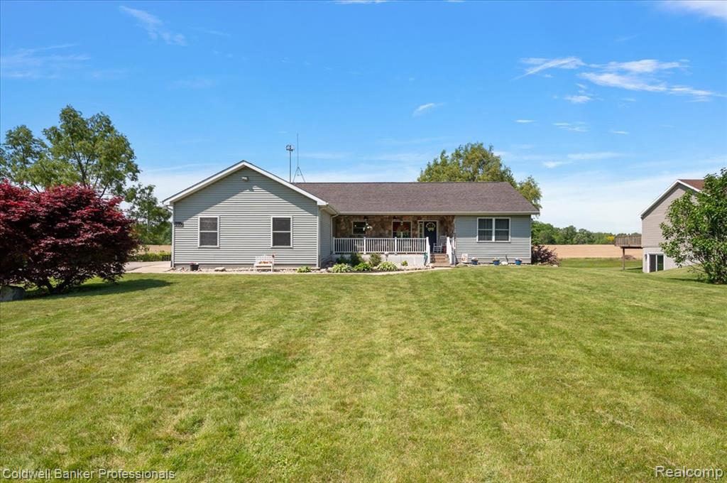 1129 East Coulter Road Lapeer, MI 48446 - Photo 57 of 65
