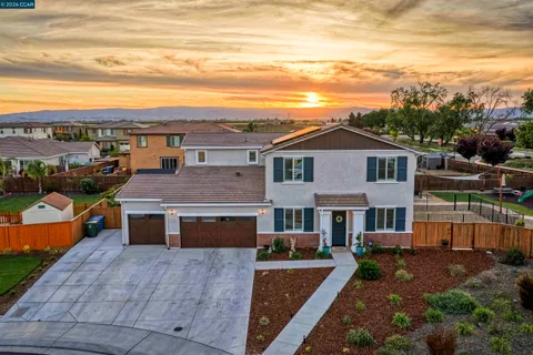 $889,000 | 1655 Apricot Court, Dixon, CA 95620