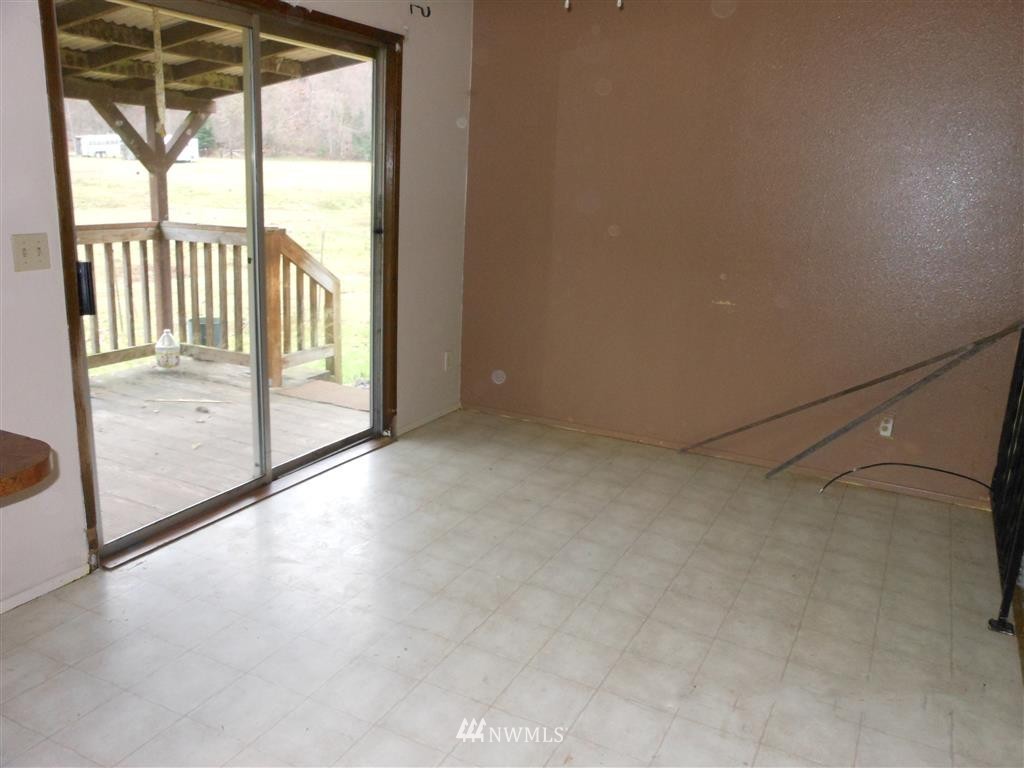 228-20 Kiona Road Randle, WA 98377 - Photo 8 of 21 Gallery Image 8