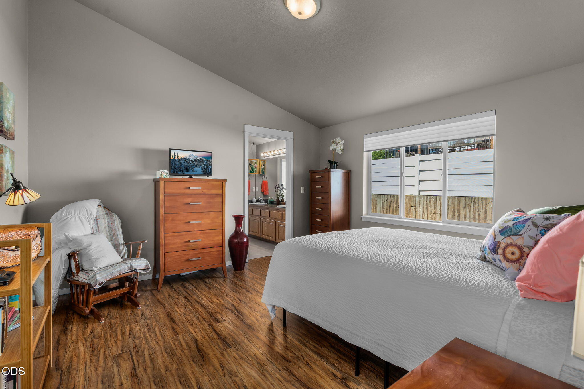 3633 Southwest 29th Street Redmond, OR 97756 - Photo 22 of 36