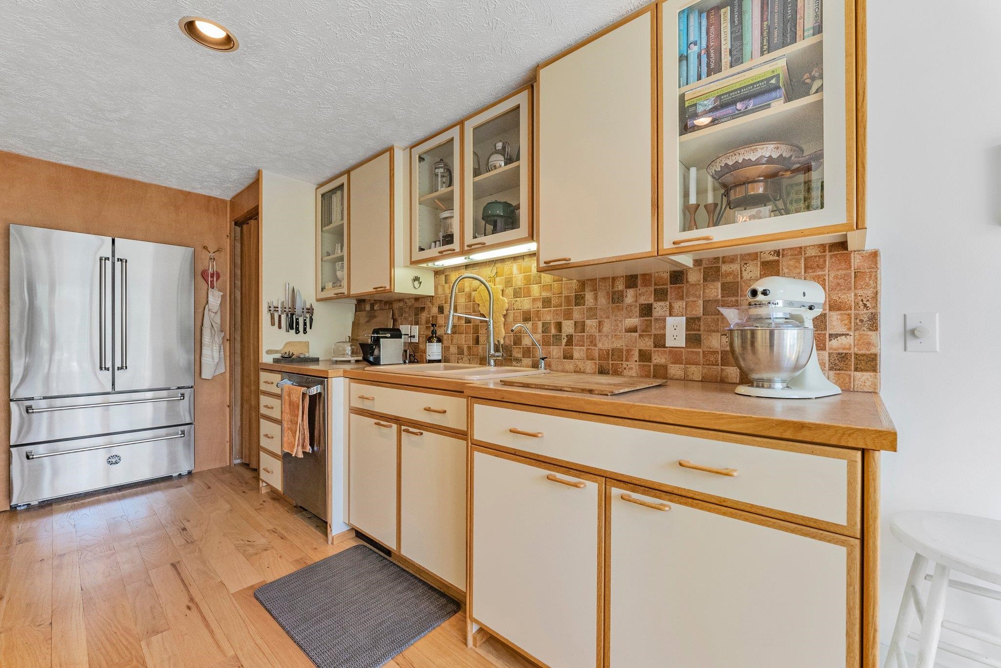 5861 Elm Valley Road Suttons Bay, MI 49682 - Photo 22 of 94